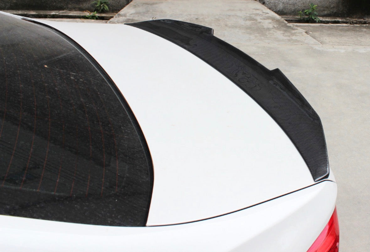 G30 5 Series / F90 M5 V2 Carbon Fiber Trunk Spoiler