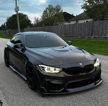 Load image into Gallery viewer, F8x M3/M4 Laptorr Style Carbon Fiber Front Lip
