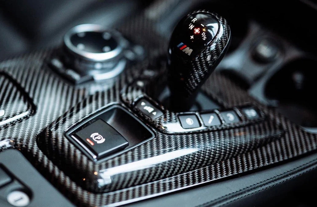 F10 M5 DCT Dry Carbon Fiber Shift Console Trim (Autotecknic)