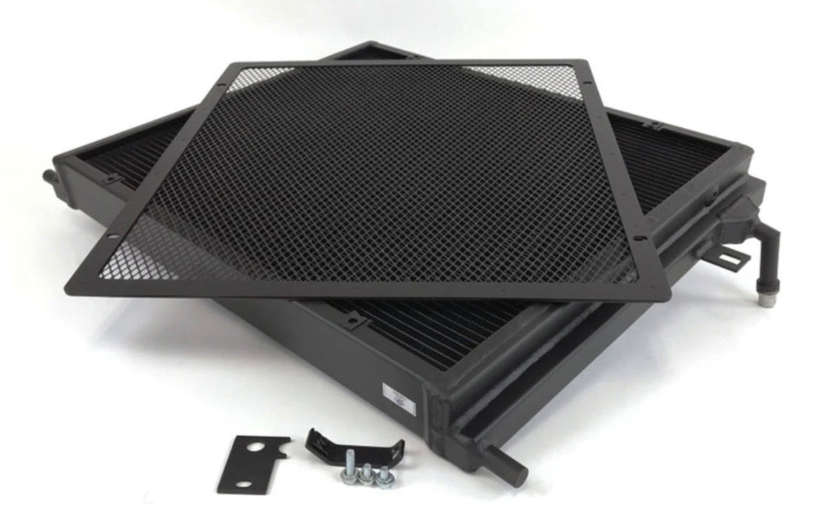 BMW F8X M3/M4 Front Mount Heat Exchanger w/ rock guard