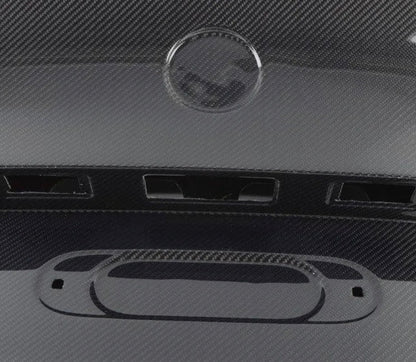 E90 CSL Style Carbon Fiber Trunk