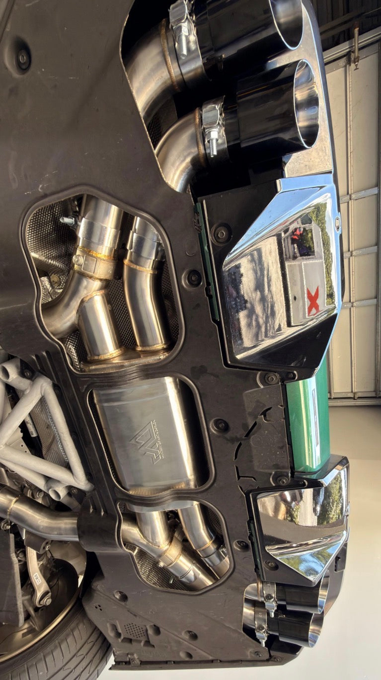 MAD BMW G90 M5 Axle-Back