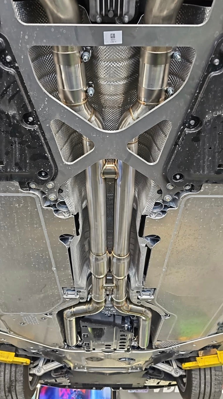 MAD BMW G90 M5 H-Pipe Midpipe Resonated