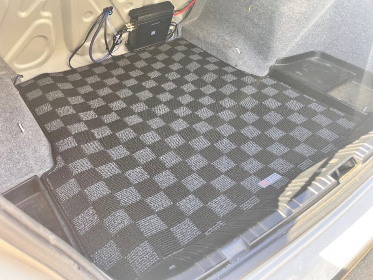 P2M BMW E46 1999-06 3-Series Coupe/Sedan Race Trunk Mat : Dark Grey
