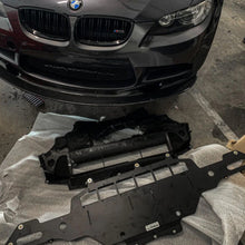 Load image into Gallery viewer, BMW E9x M3 MLT Engineering-Design Skid Plate (2008-2013)
