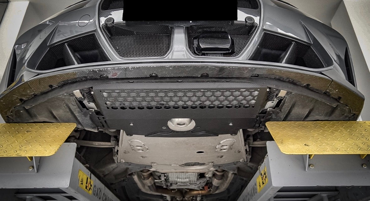 G8x M2/M3/M4 Dry Carbon Fiber Skid Plate Oil Cooler Guard