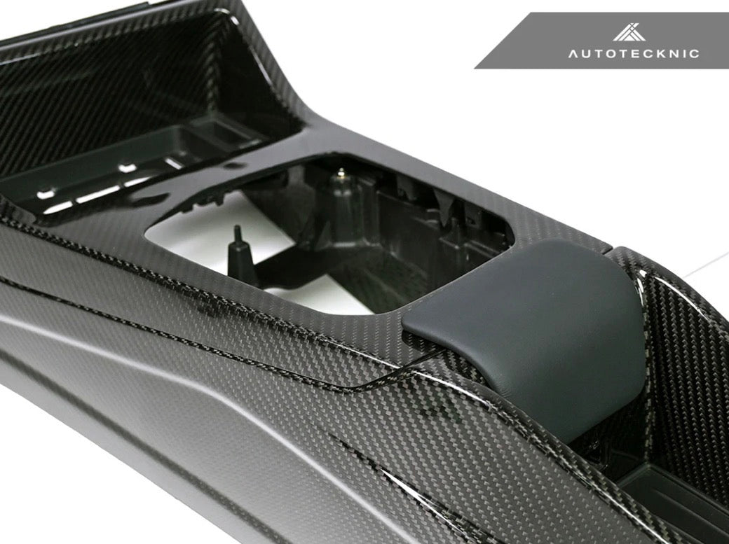 AutoTecknic Pre-Preg Carbon CSL Center Console - G8X M2 / M3 / M4 (Automatic)