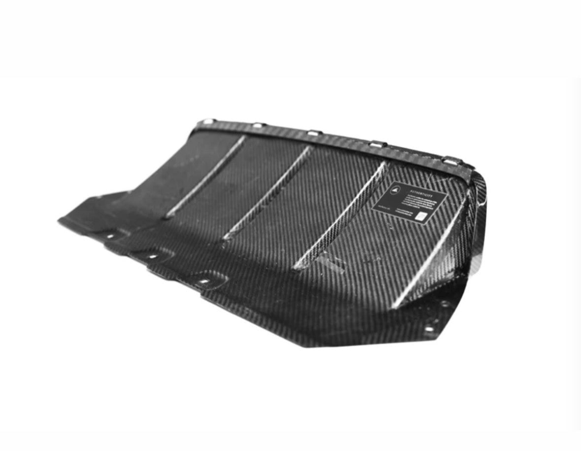 AutoTecknic Dry Carbon Competition Center Diffuser - F10 M5