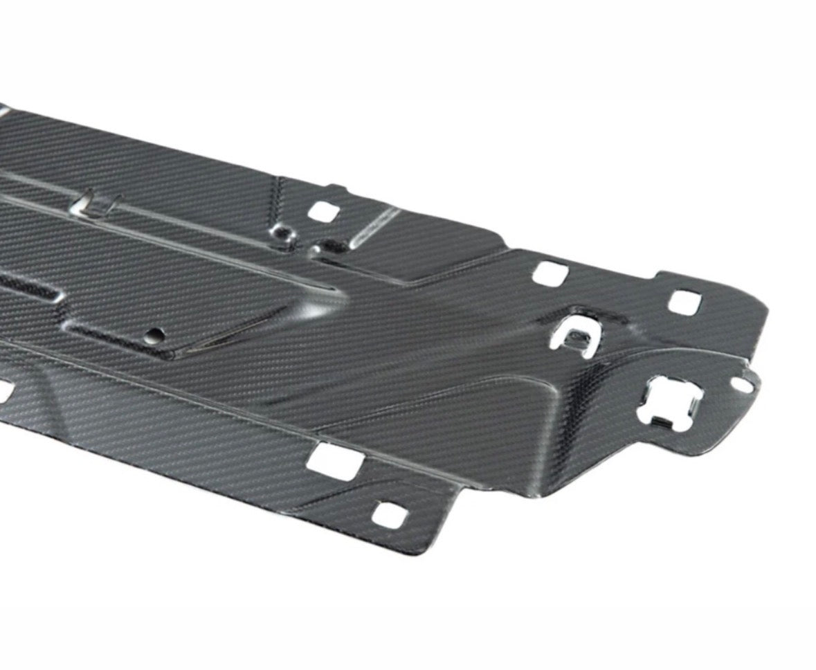 AutoTecknic Dry Carbon Fiber Cooling Shroud - G2x 3-Series / 4-Series