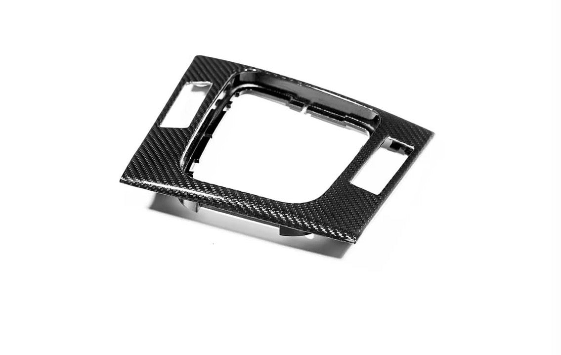 AutoTecknic Pre-Preg Carbon Fiber Center Console – BMW E46 M3 (Manual)