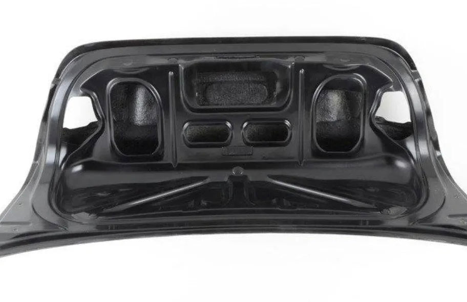 E90 CSL Style Carbon Fiber Trunk