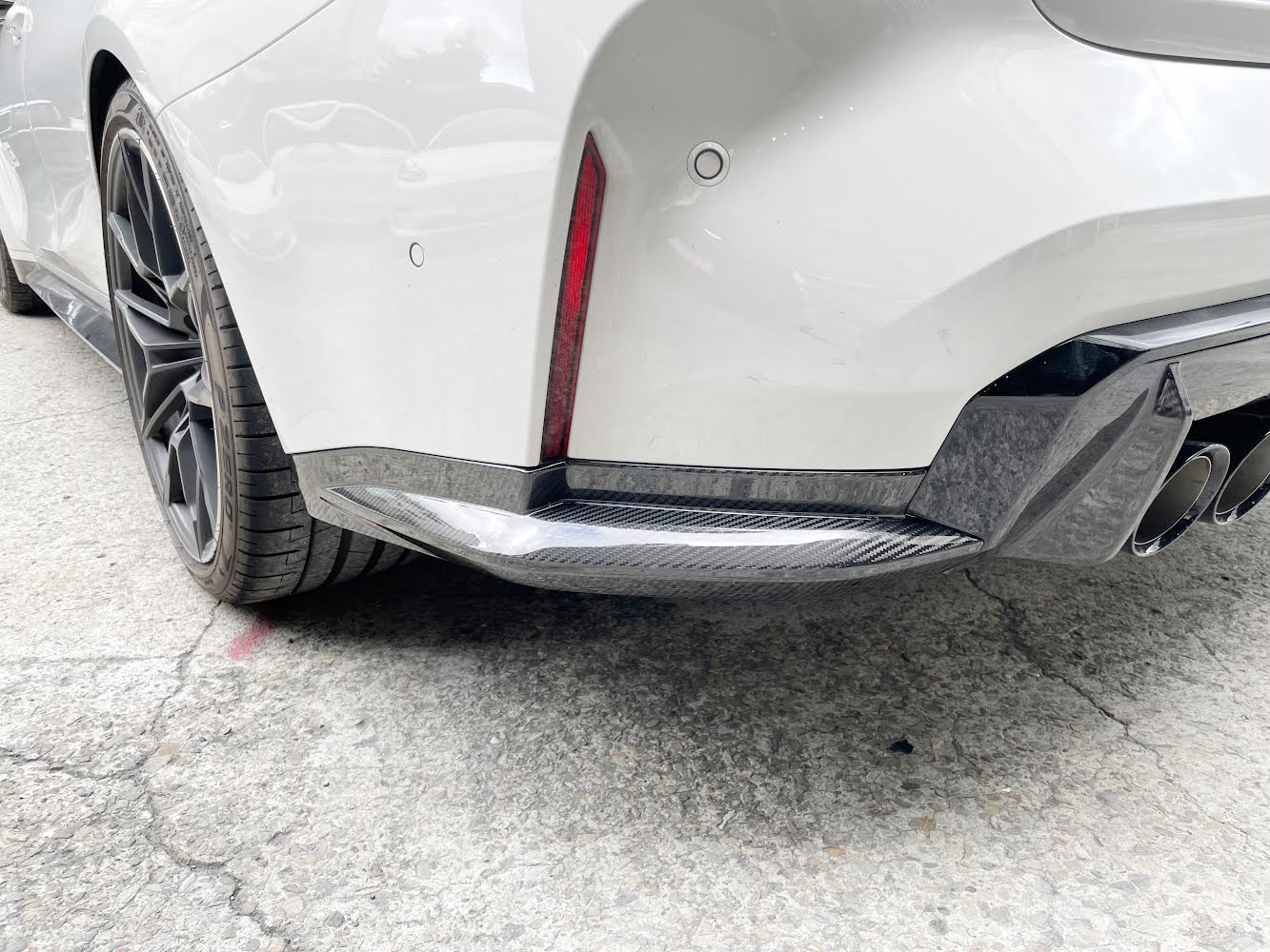 G8x M3/M4 8 Piece Carbon Fiber Diffuser