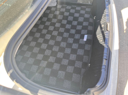 P2M BMW E46 1999-06 3-Series Coupe/Sedan Race Trunk Mat : Dark Grey