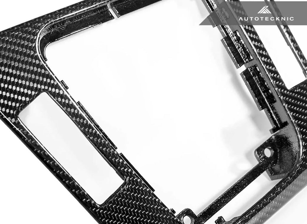 AutoTecknic Pre-Preg Carbon Fiber Center Console – BMW E46 M3 (Manual)