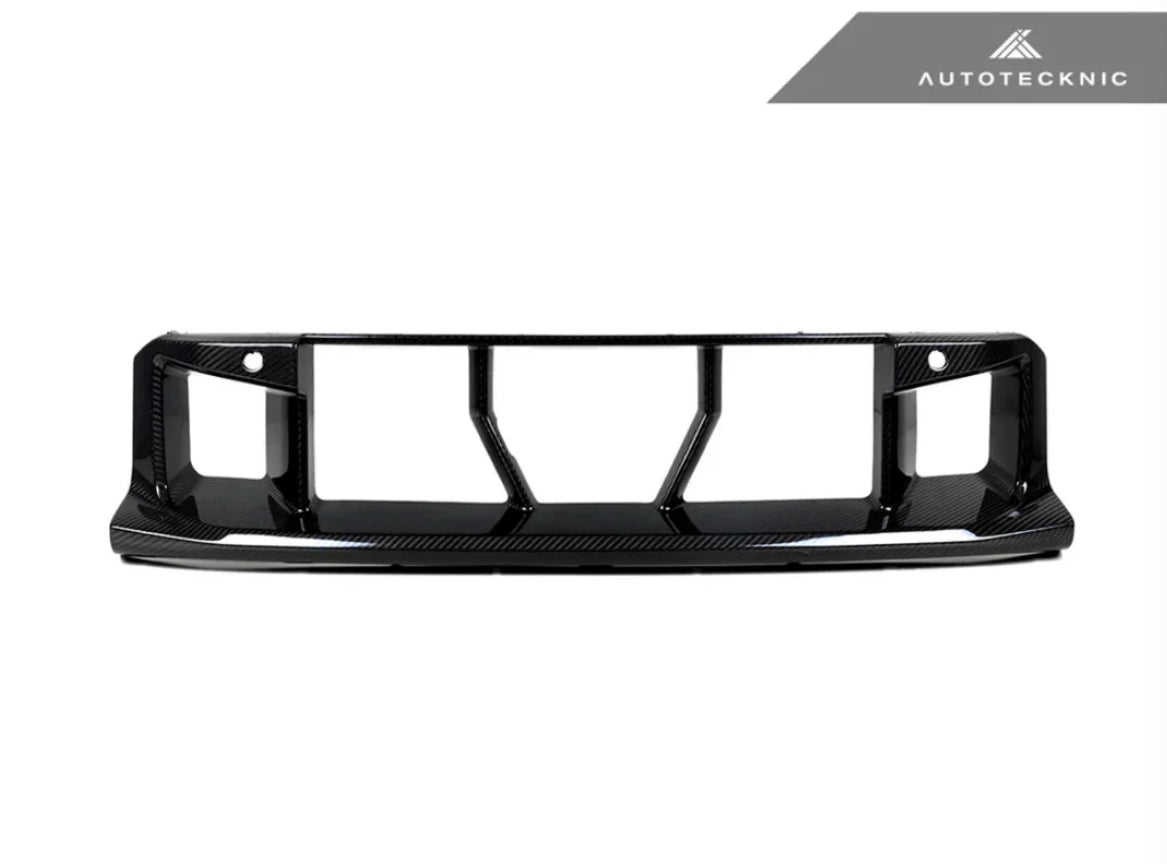 Autotecknic Dry Carbon Oem-Spec Center Bumper Trim (G87 M2)