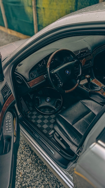 P2M BMW E39 1995-04 5-Series Sedan Race Floor Mats : Dark Grey (Front/Rear)