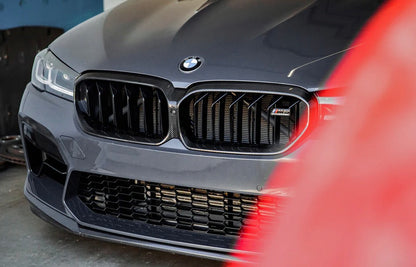 F90 M5 LCI AutoTecknic Replacement Dry Carbon Grille Surround