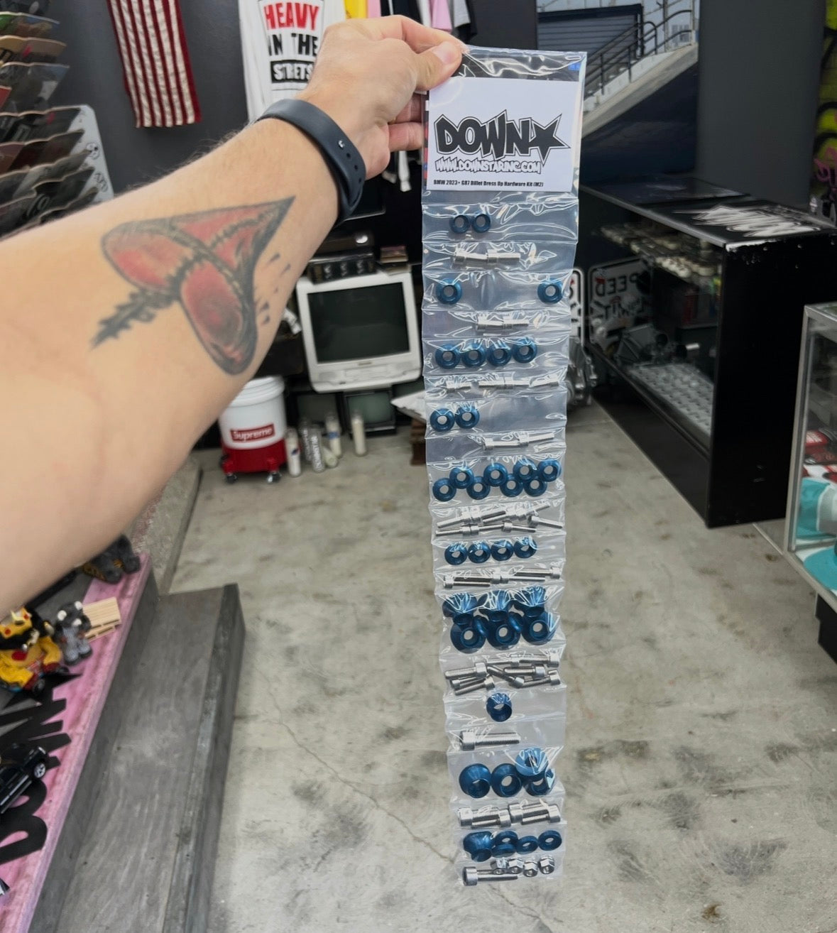 BMW G87 2023+ Deluxe Dress Up Hardware Kit (M2)