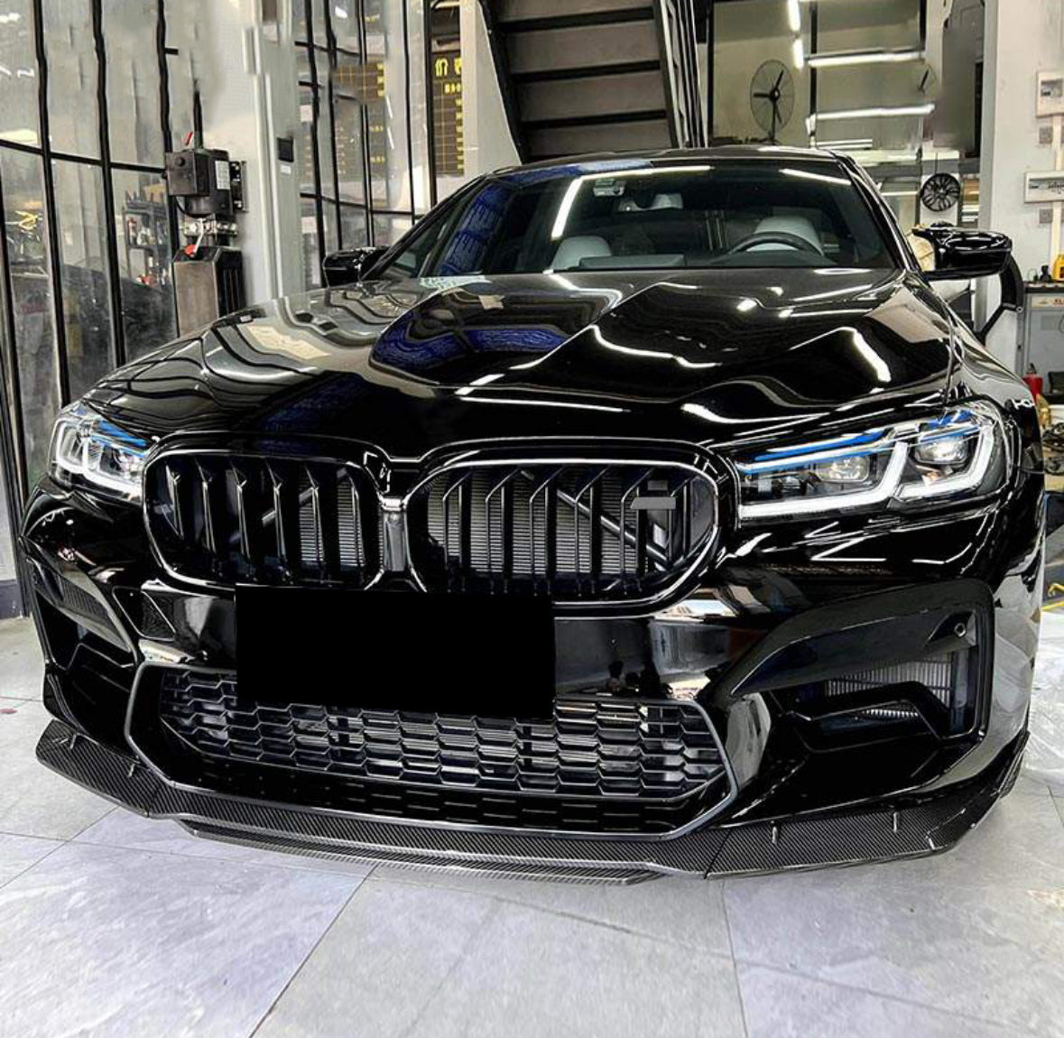 F90 M5 LCI MT Style Carbon Fiber Front Lip