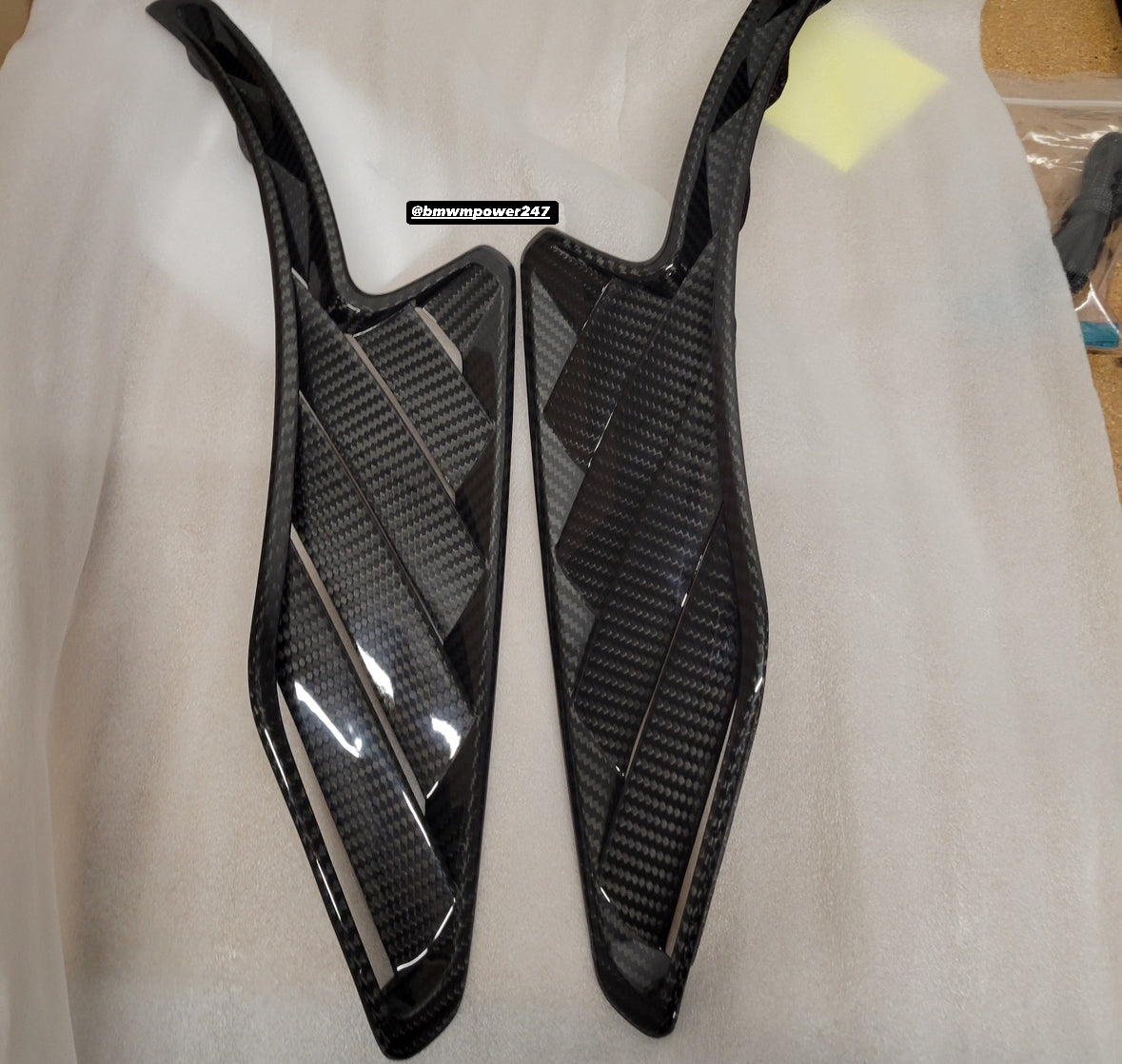 F8X M2 M3 M4 Carbon Fiber Fender Vents