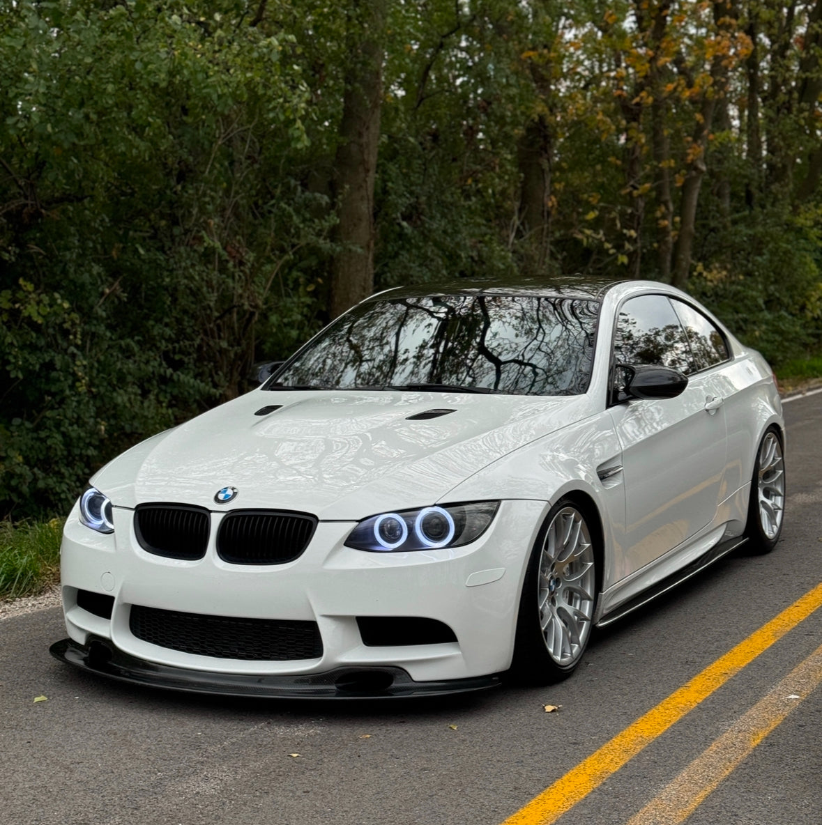 E92/E93 M3 ES Style Carbon Fiber Side Skirt Extensions