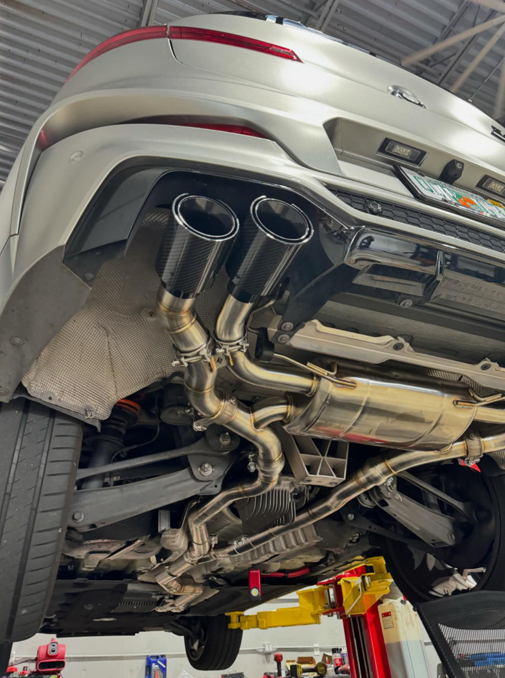 MAD BMW X3M X4M F97 F98 Axle Back Exhaust