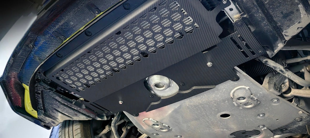 G8x M2/M3/M4 Dry Carbon Fiber Skid Plate Oil Cooler Guard