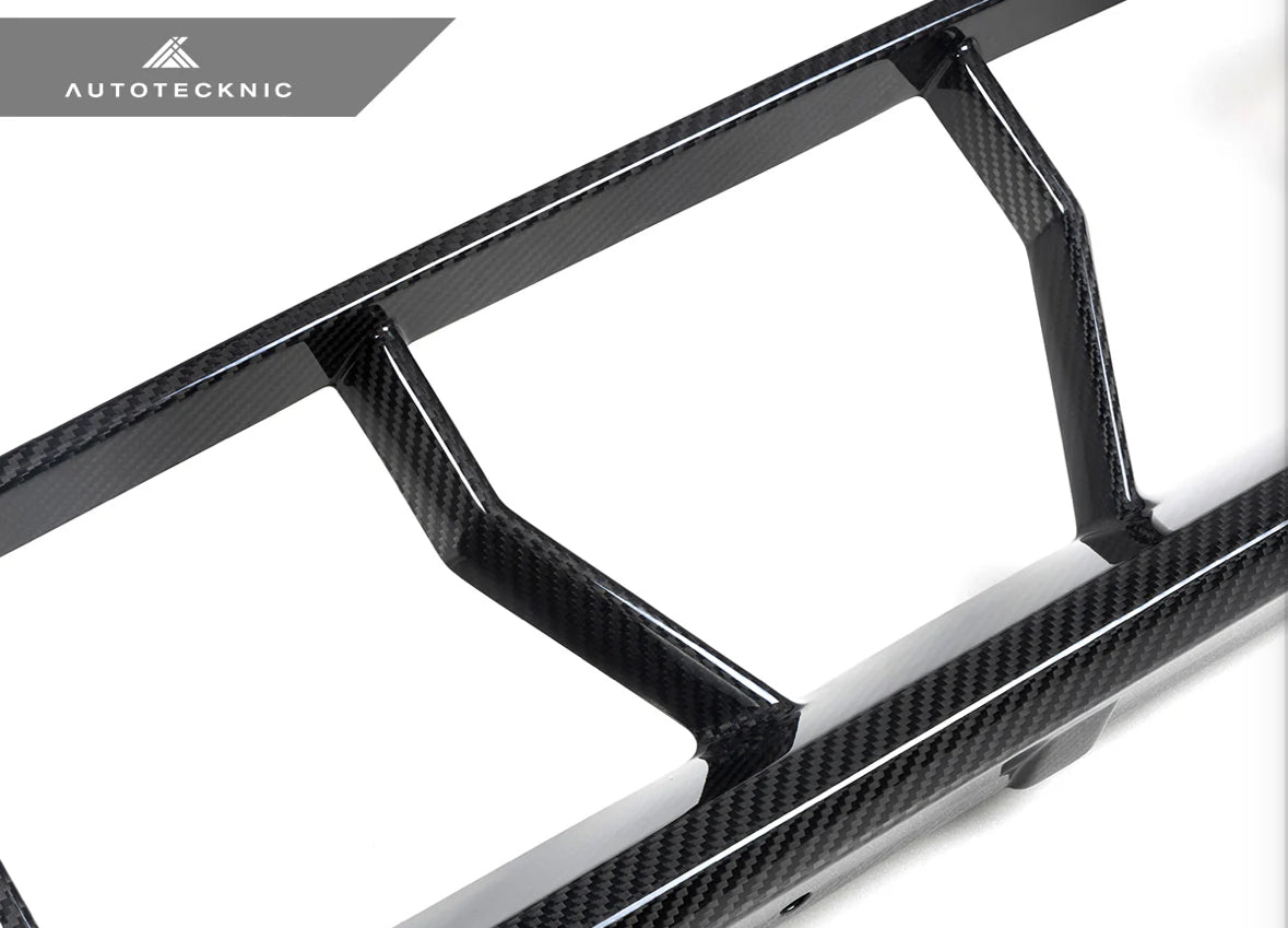 Autotecknic Dry Carbon Oem-Spec Center Bumper Trim (G87 M2)