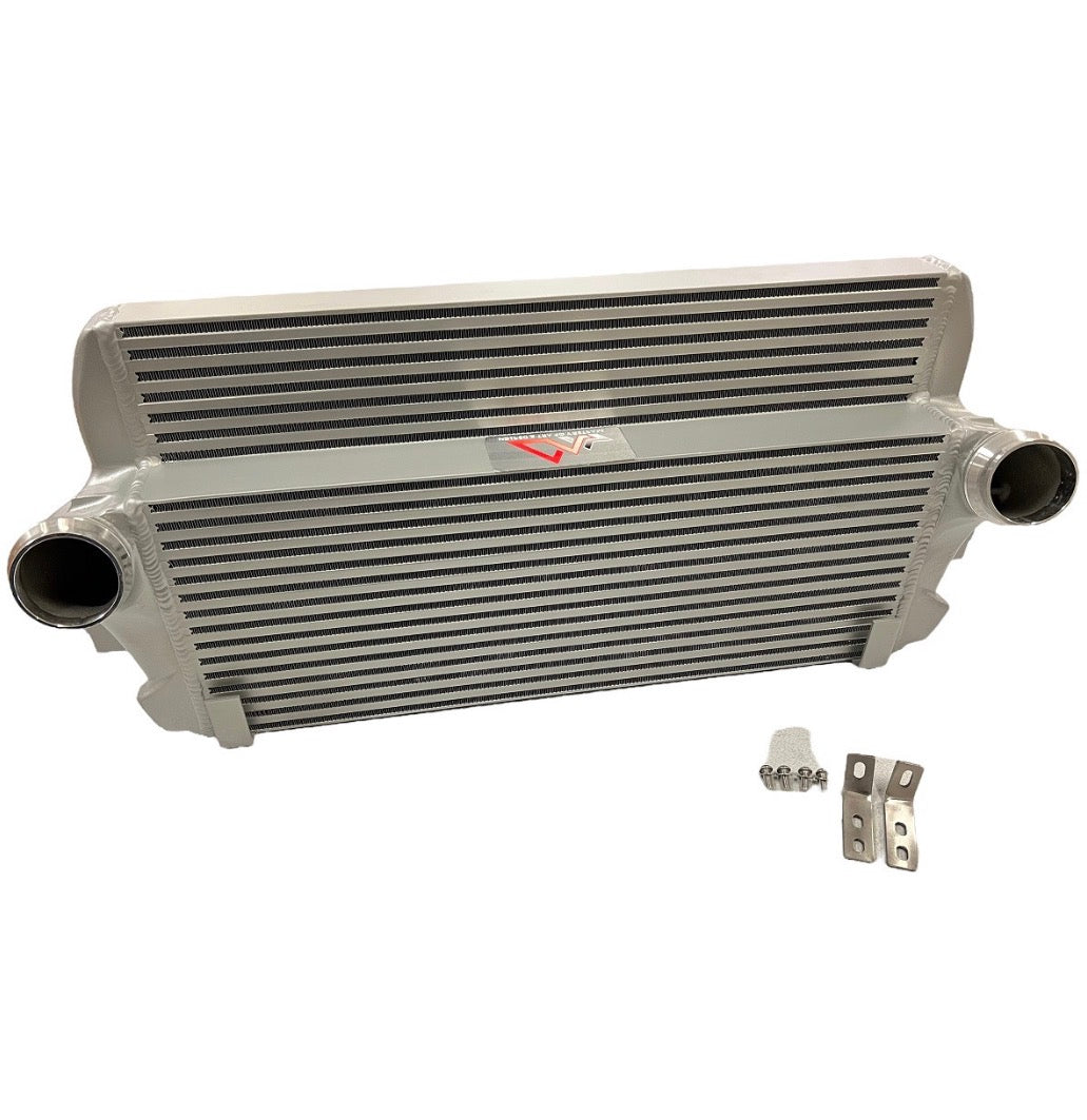 MAD BMW Stepped Core 535 640 High Density Race Intercooler