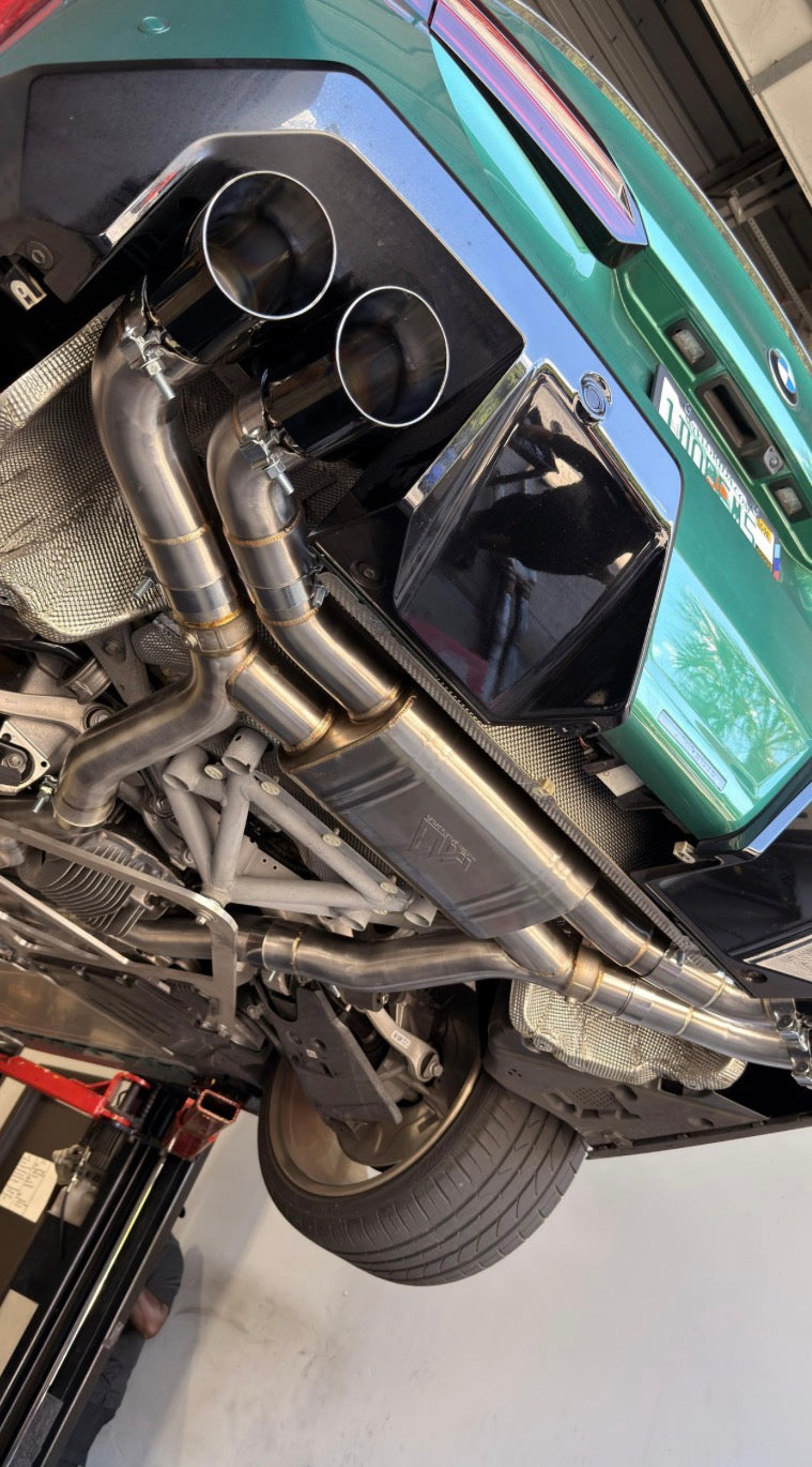 MAD BMW G90 M5 Axle-Back