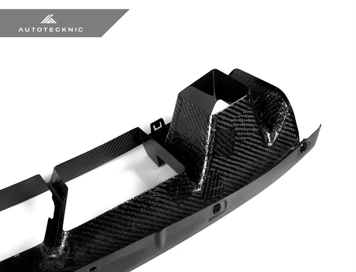 Autotecknic Dry Carbon Oem-Spec Center Bumper Trim (G87 M2)