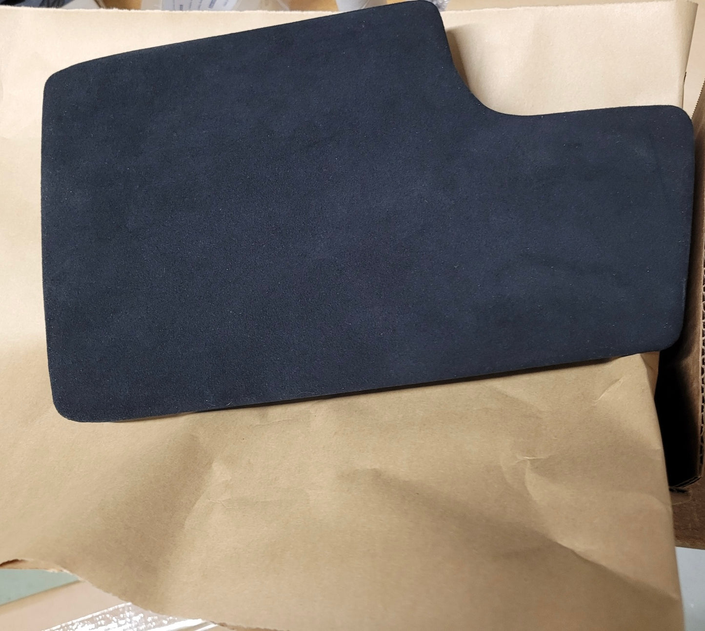 F80/F82 GTS Style Alcantara Arm Rest Delete