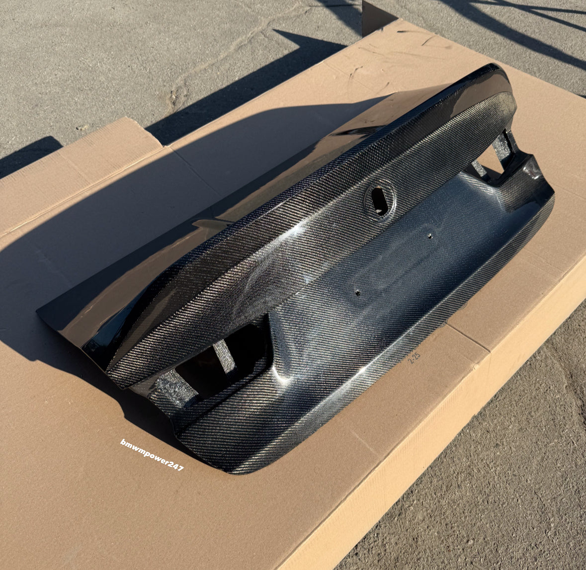 G2x 3/4 Series & G8x M3/M4 CSL Style Carbon Fiber Trunk