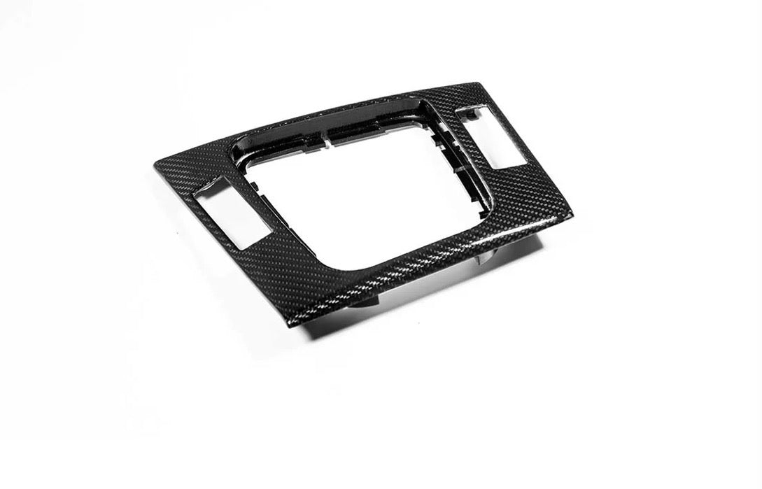 AutoTecknic Pre-Preg Carbon Fiber Center Console – BMW E46 M3 (Manual)