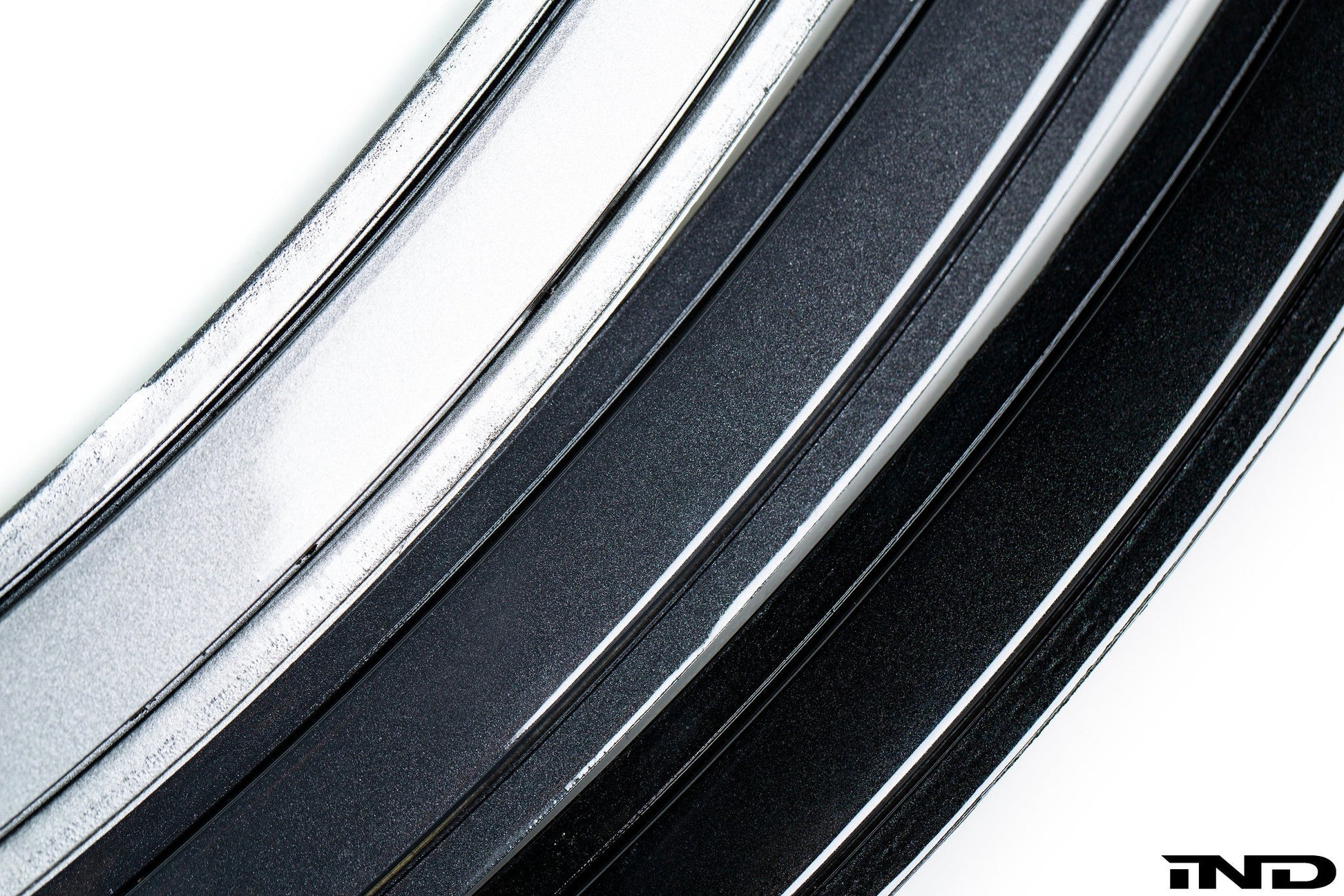 iND f92 m8 painted front reflector set 1 - iND Distribution