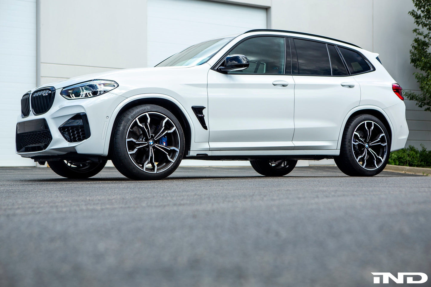 iND f97 x3m painted front reflector set - iND Distribution