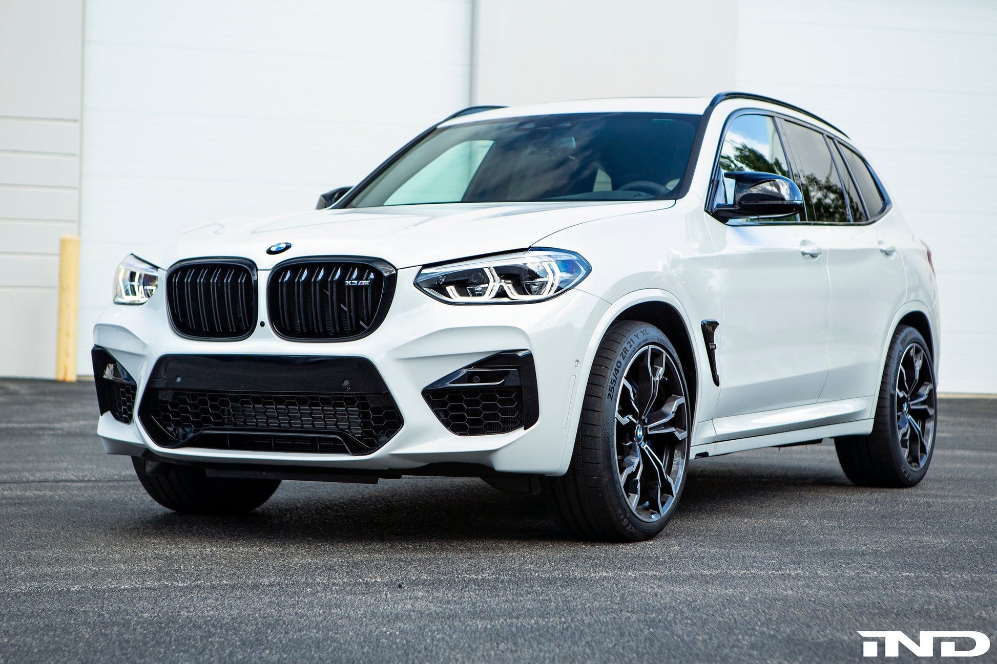 iND f97 x3m painted front reflector set - iND Distribution