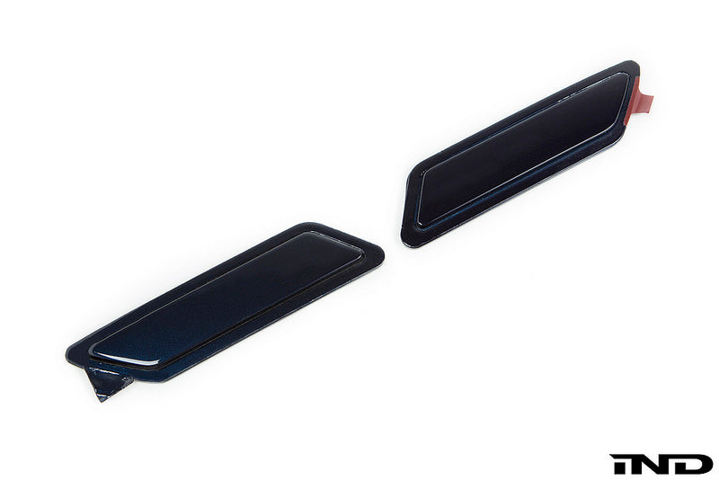 iND f30 3 series painted front reflector set - iND Distribution