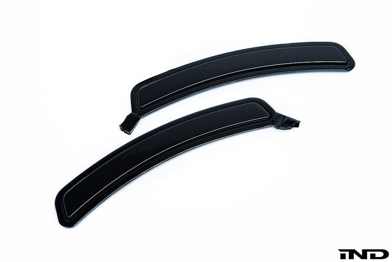 iND f39 x2 painted front reflector set - iND Distribution