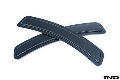 iND f39 x2 painted front reflector set - iND Distribution