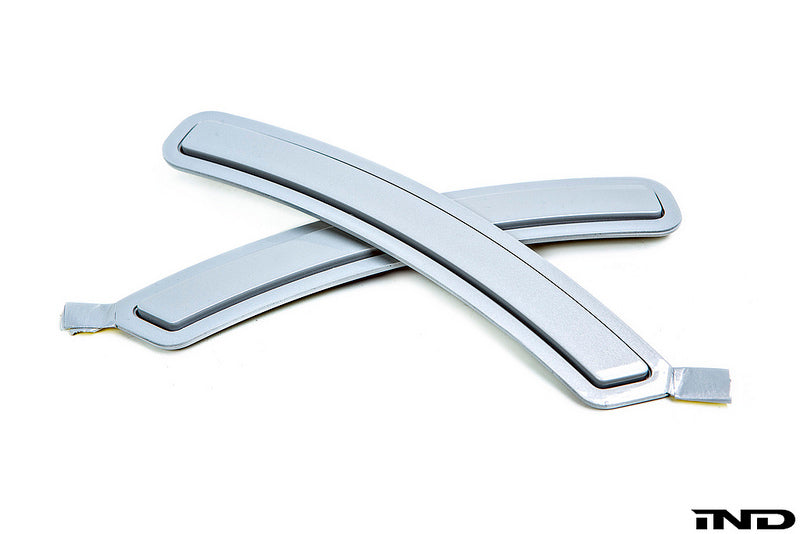 iND f87 m2 painted front reflector set - iND Distribution