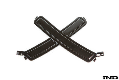 iND f90 m5 painted front reflector set - iND Distribution