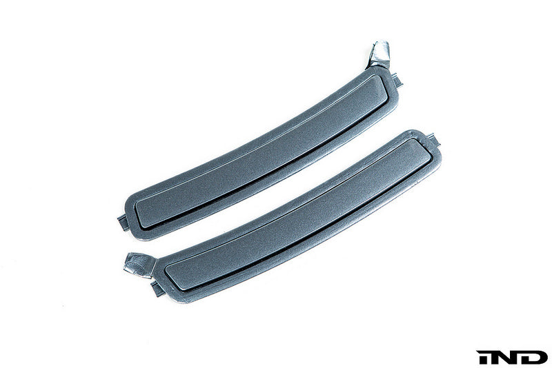 iND f90 m5 painted front reflector set - iND Distribution
