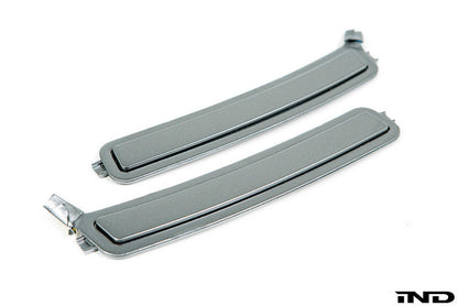 iND f90 m5 painted front reflector set - iND Distribution