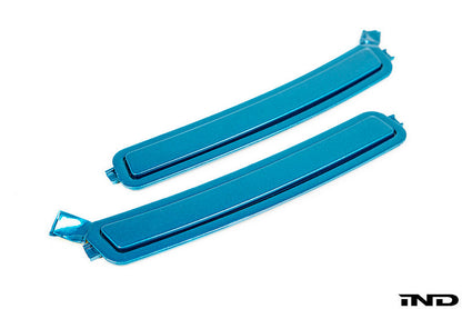 iND f90 m5 painted front reflector set - iND Distribution