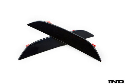 iND f90 m5 painted rear reflector set - iND Distribution