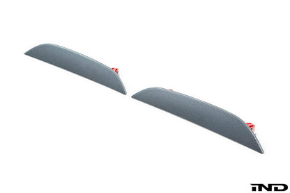 iND f90 m5 painted rear reflector set - iND Distribution