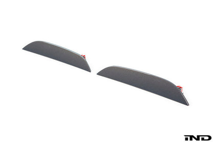 iND f90 m5 painted rear reflector set - iND Distribution