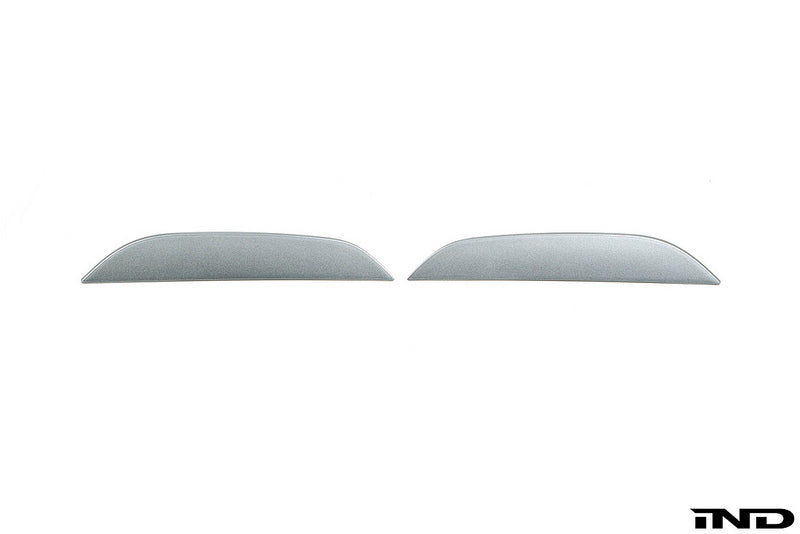 iND f90 m5 painted rear reflector set - iND Distribution