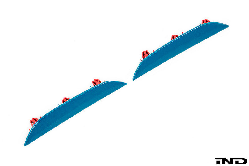 iND f90 m5 painted rear reflector set - iND Distribution